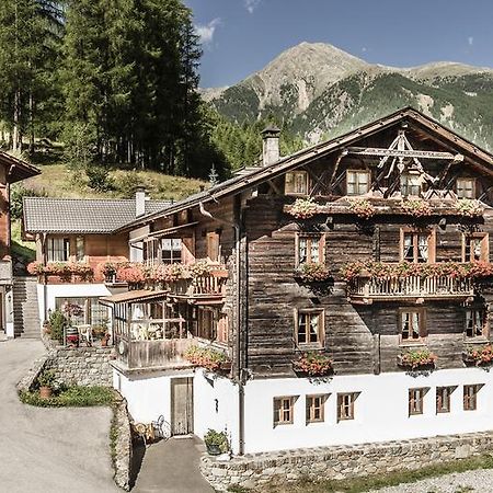 Hotel Oberraindlhof Senales Luaran gambar