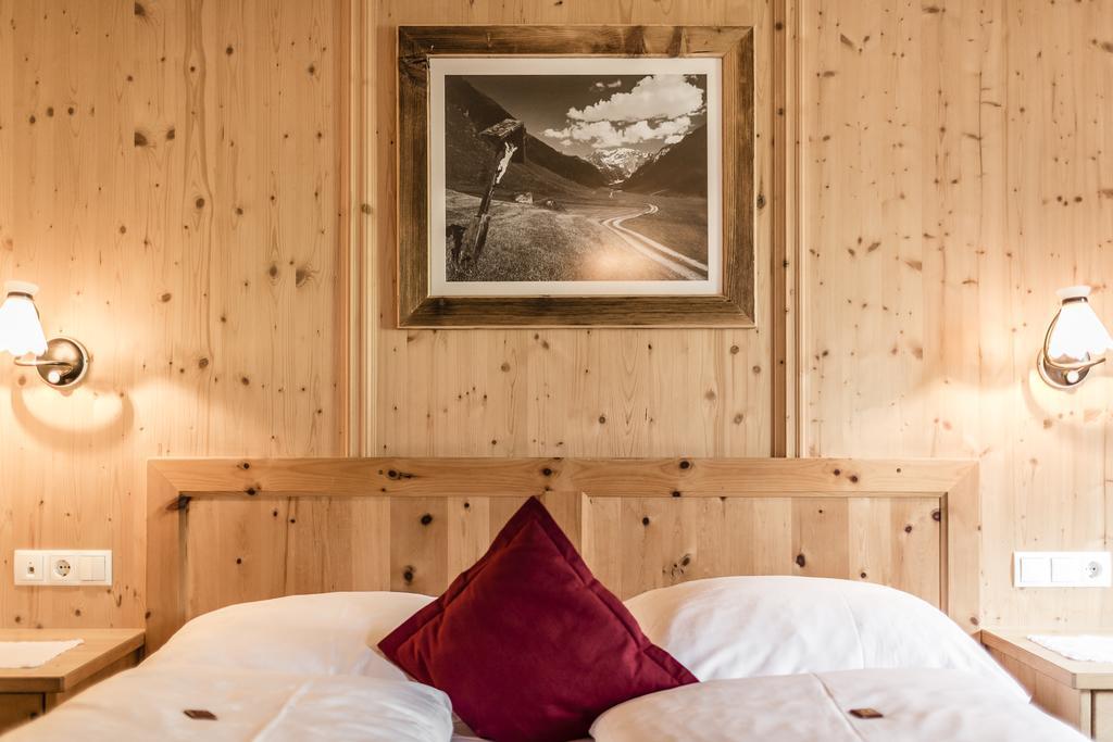 Hotel Oberraindlhof Senales Bilik gambar