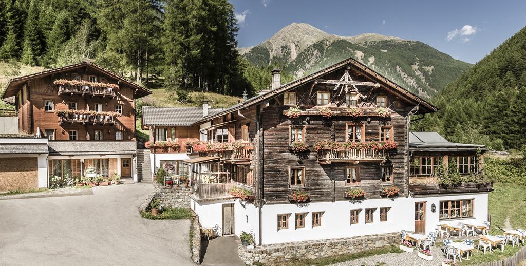 Hotel Oberraindlhof Senales Luaran gambar